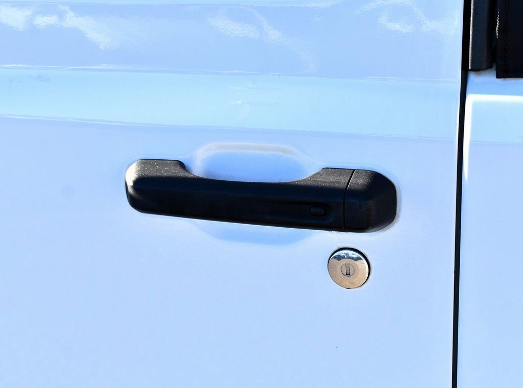 Used 2021 Jeep Wrangler Sport S image 13