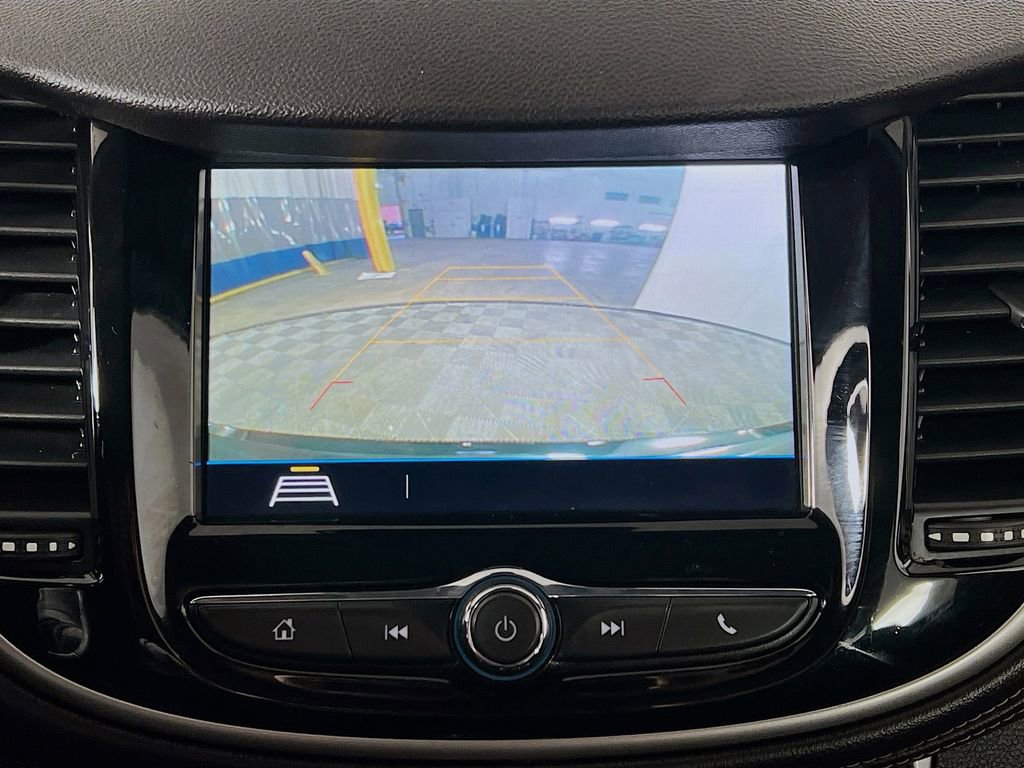 Used 2019 Chevrolet Trax LT w/ Redline Edition image 13