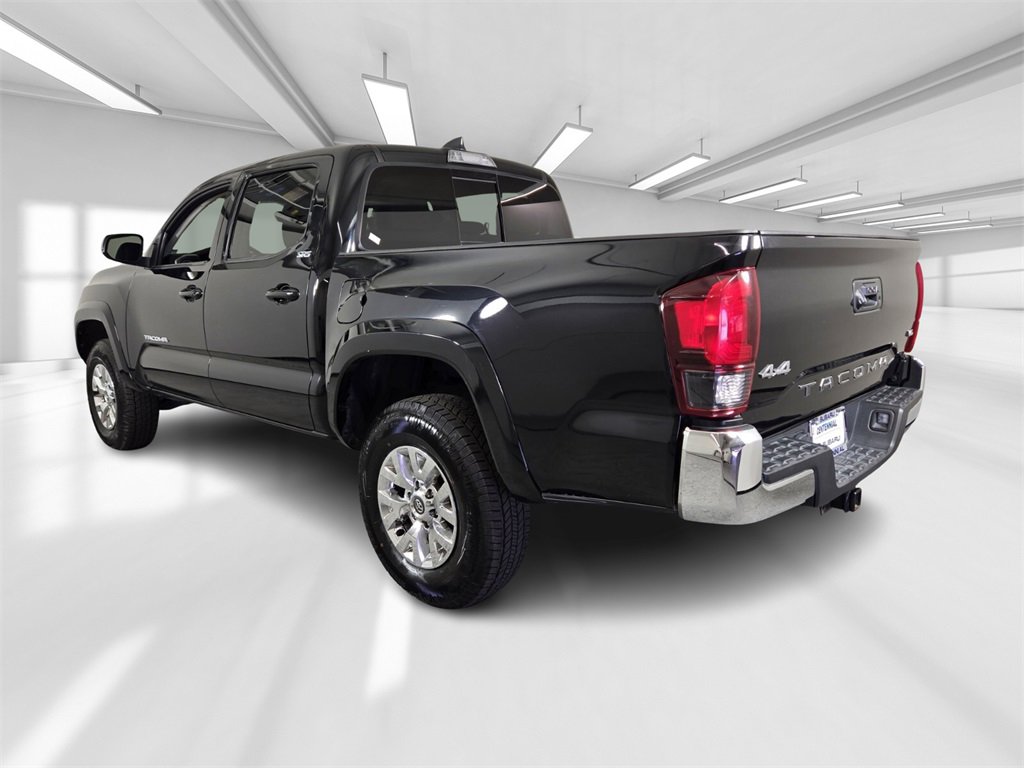 Used 2022 Toyota Tacoma SR5 image 4