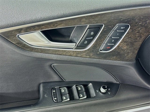 Used 2017 Audi A7 3.0T Premium Plus w/ S Line Sport Package image 18