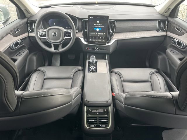New 2026 Volvo XC90 B6 Ultra w/ Protection Package image 12
