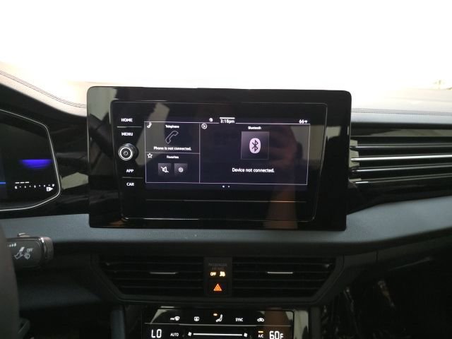 Used 2025 Volkswagen Jetta S image 20