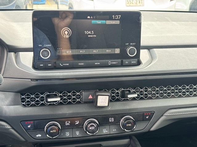 Used 2023 Honda Accord EX image 31