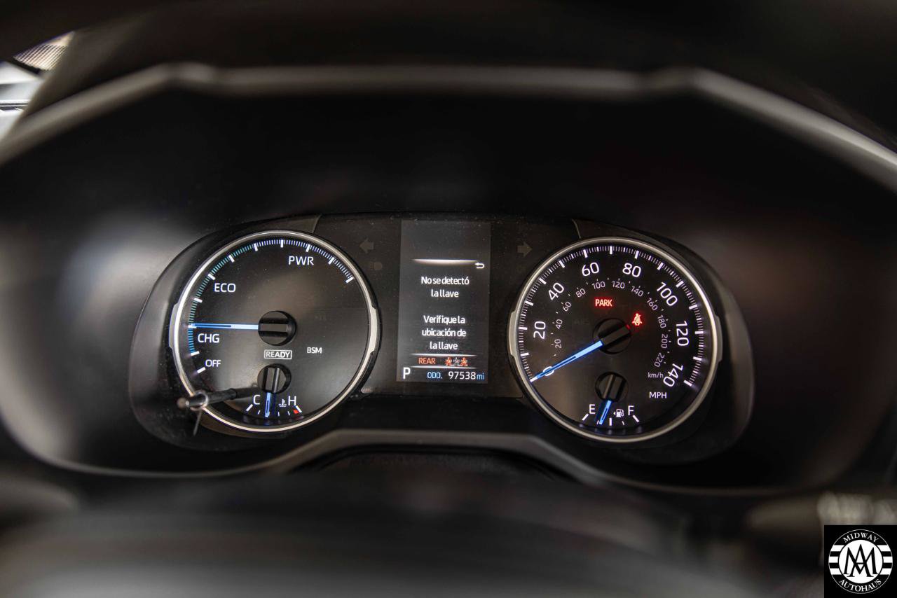 Used 2021 Toyota RAV4 XLE w/ Convenience Package AWD/4WD image 19