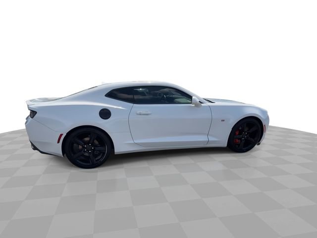 Used 2017 Chevrolet Camaro LT RWD image 9