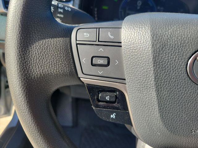 Certified 2025 Toyota Camry LE image 24