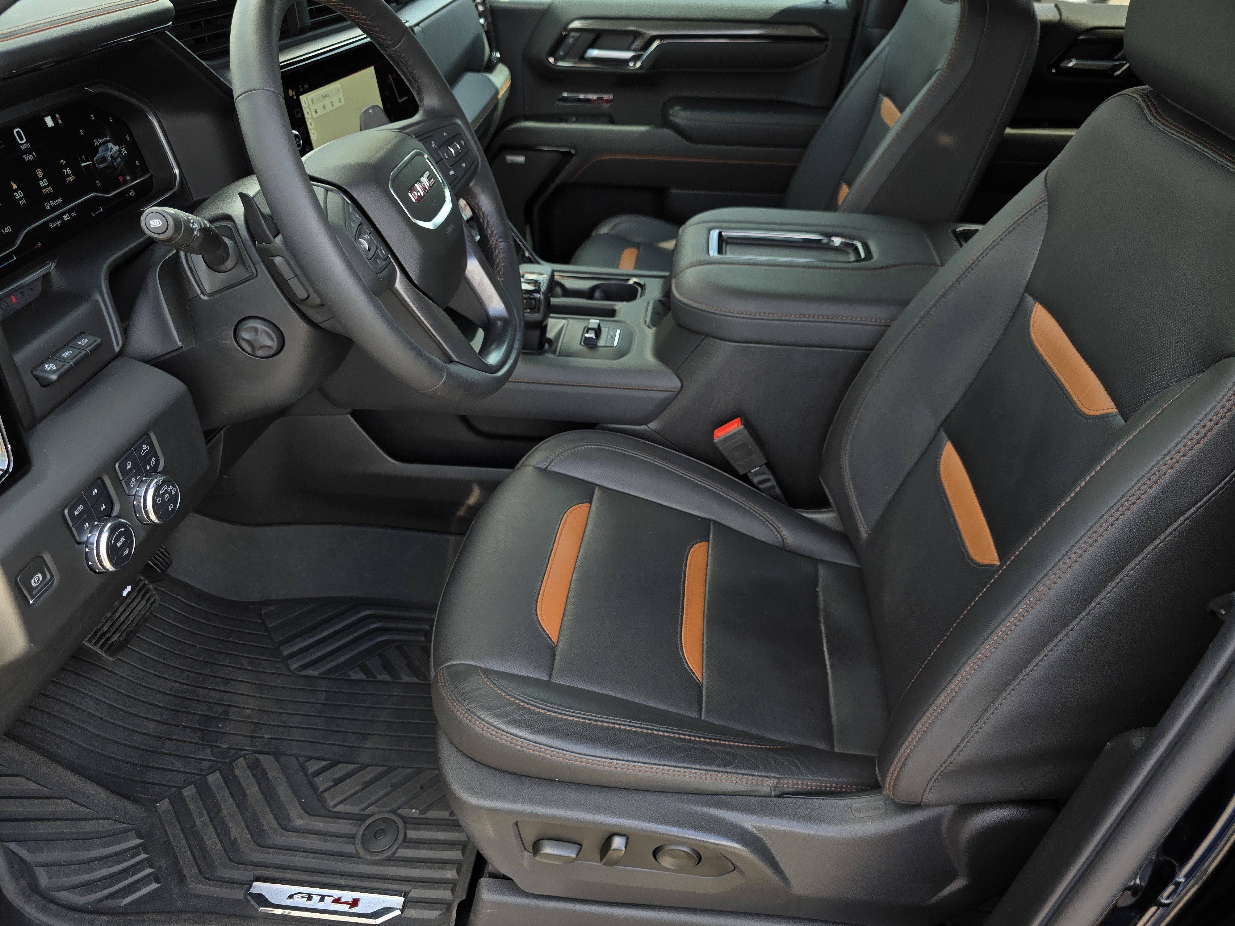 Used 2022 GMC Sierra 1500 AT4 w/ AT4 Premium Package AWD/4WD image 24