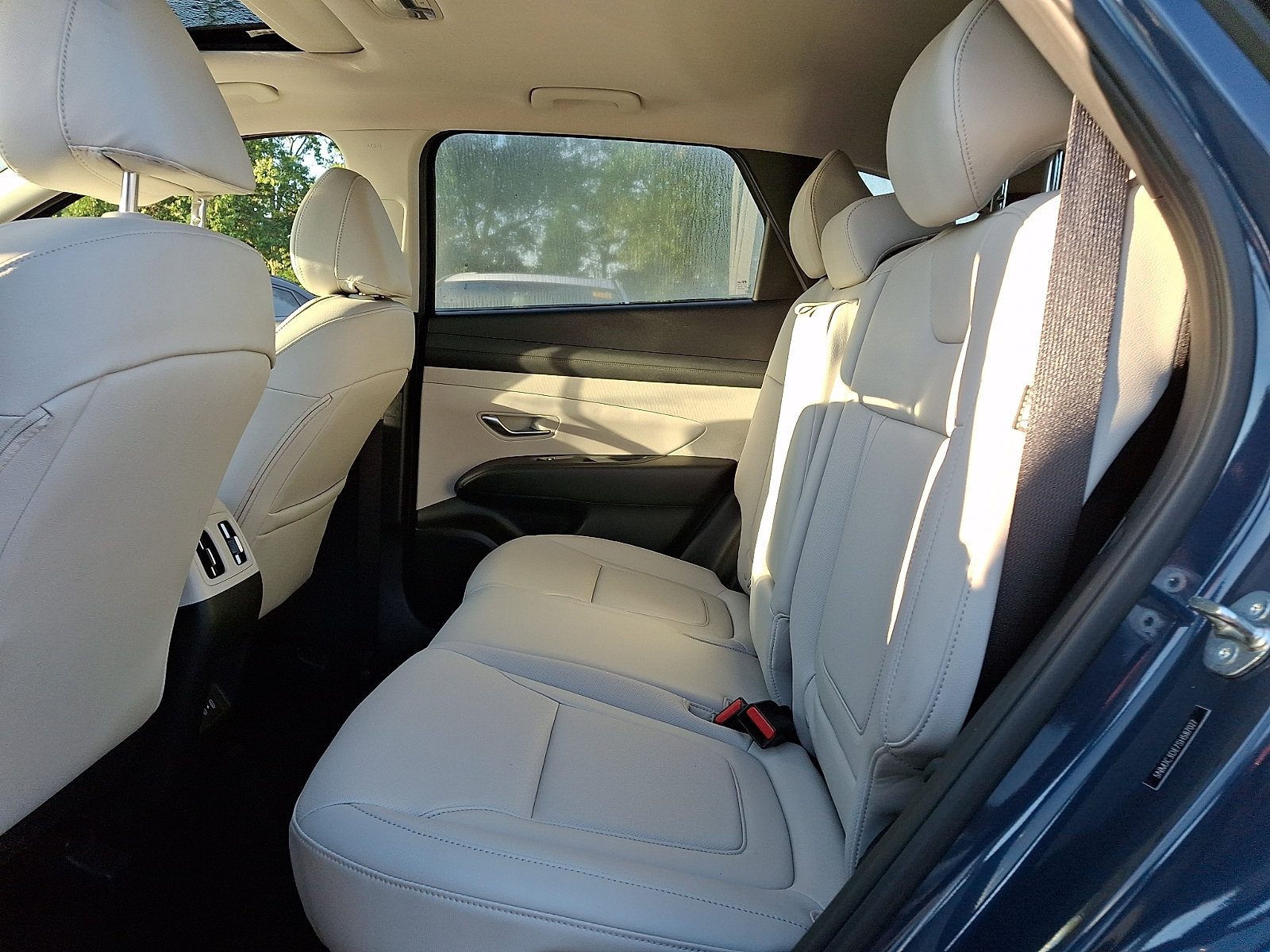 Certified 2025 Hyundai Tucson SEL FWD image 10