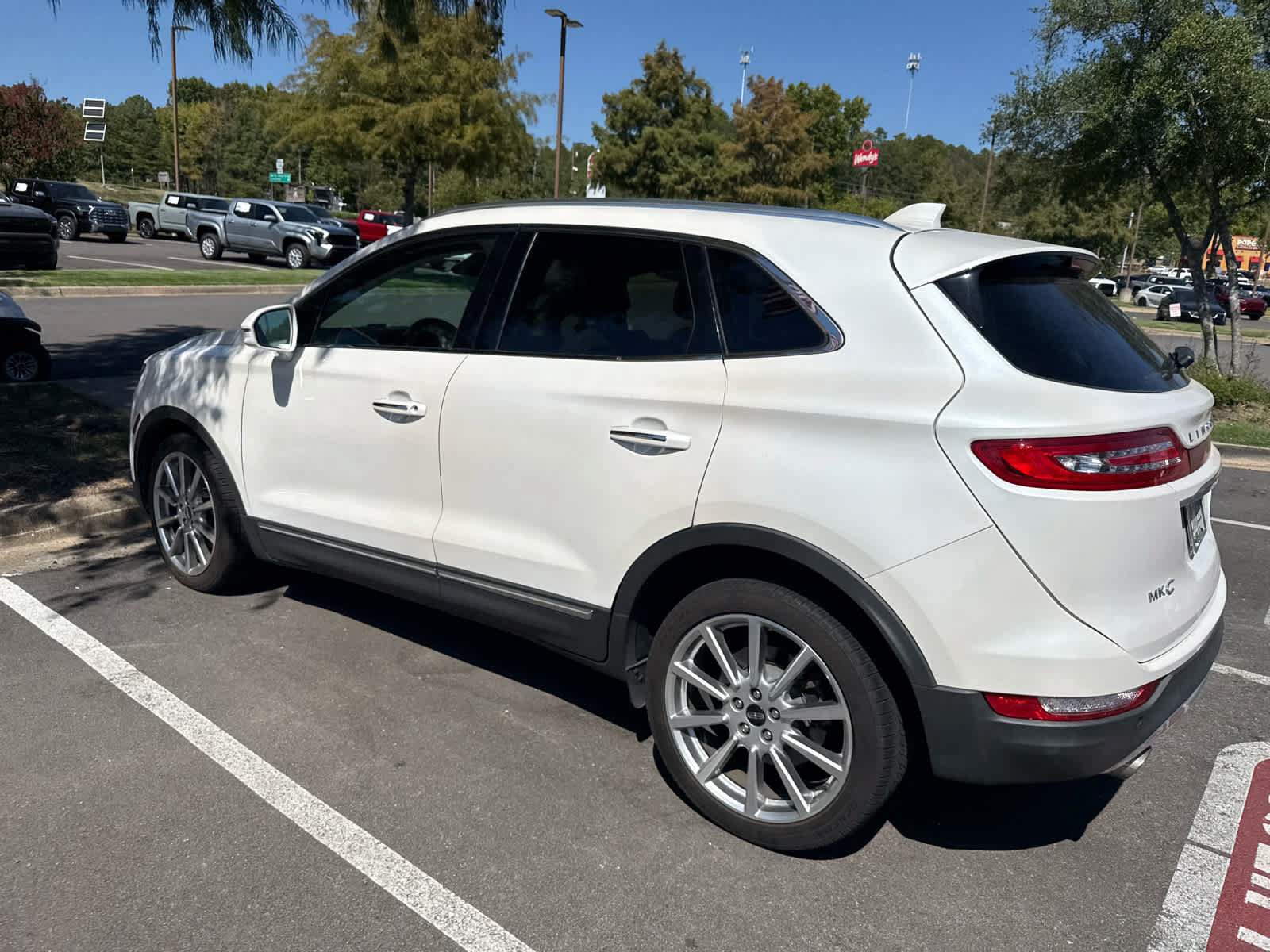 Used 2019 Lincoln MKC Reserve w/ MKC Technology Package FWD image 5