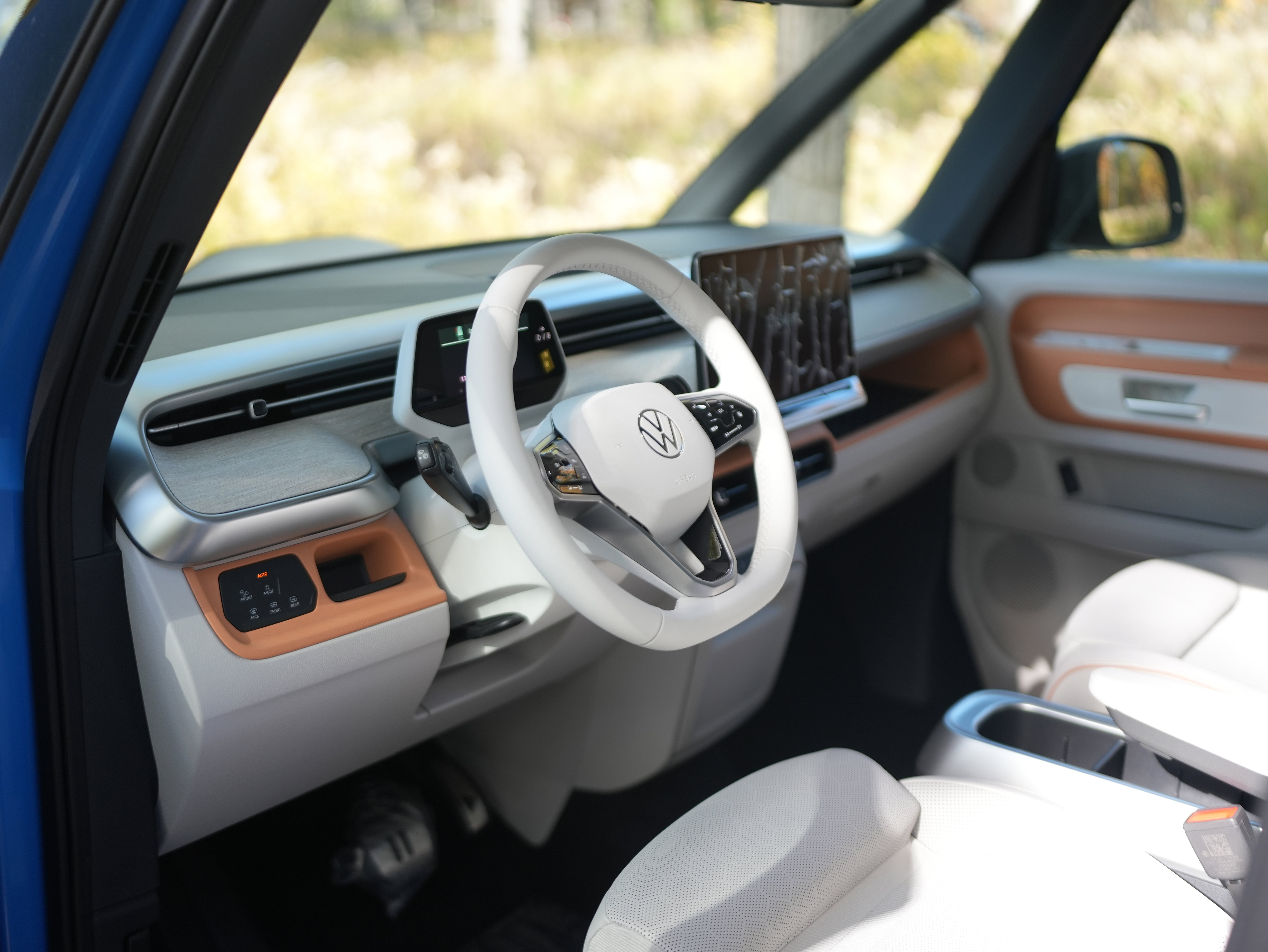 New 2025 Volkswagen ID. Buzz Pro S Plus image 12