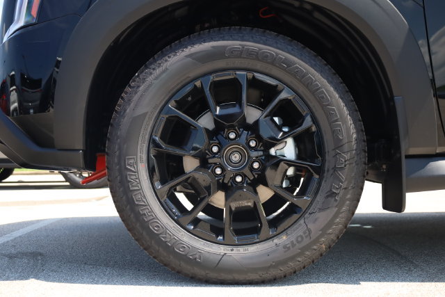 New 2026 Nissan Armada PRO-4X AWD/4WD image 8