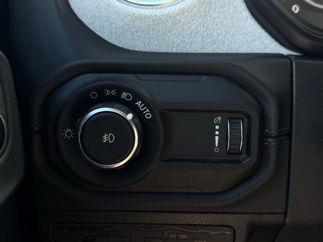 New 2026 Jeep Wrangler Sahara w/ Dual Top Group image 28