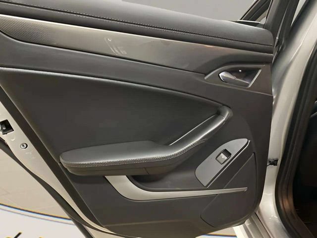 Used 2013 Cadillac CTS Luxury RWD image 53