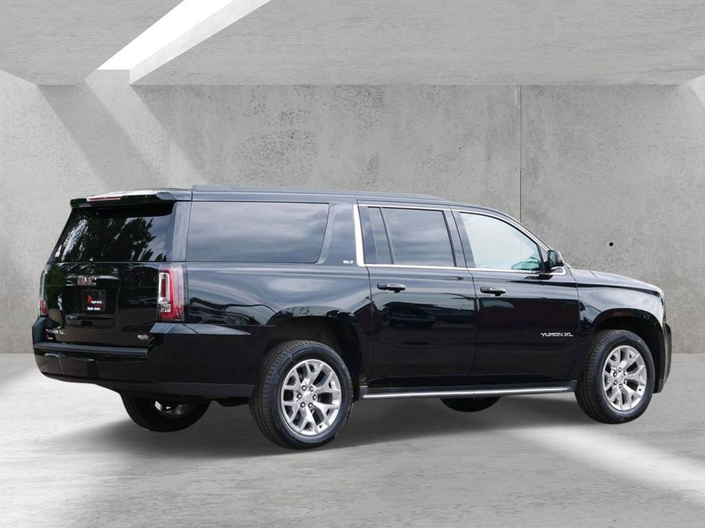 Used 2016 GMC Yukon XL SLT w/ Open Road Package AWD/4WD image 3