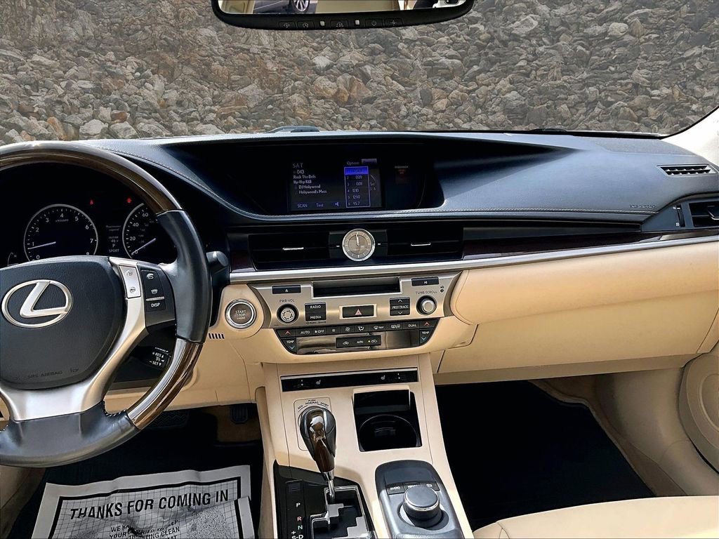 Used 2013 Lexus ES 350 w/ Premium Pkg image 6
