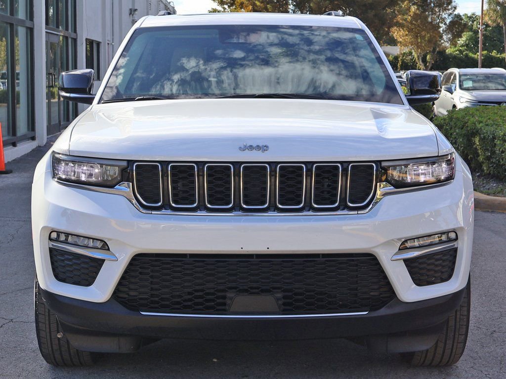 Used 2022 Jeep Grand Cherokee Limited w/ Trailer Tow Prep Group (B) image 12