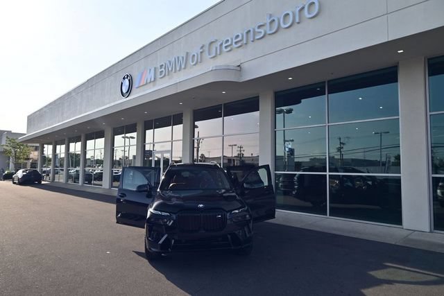 New 2027 BMW X7 M60i AWD/4WD image 31