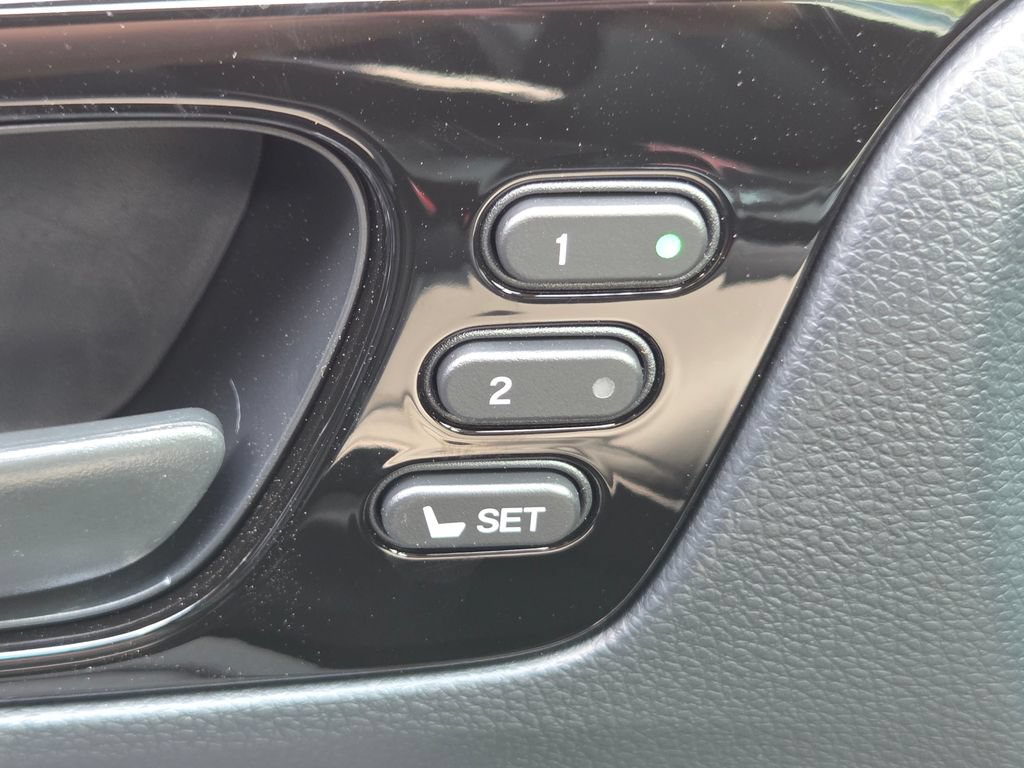 New 2026 Honda Odyssey Touring image 19