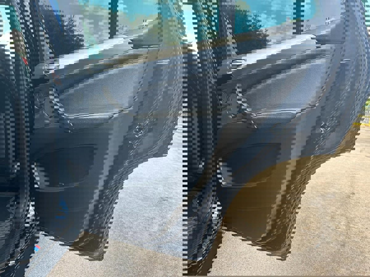 Used 2011 BMW X5 xDrive50i image 35