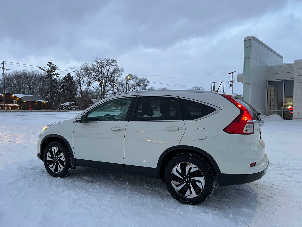 Used 2016 Honda CR-V Touring image 7
