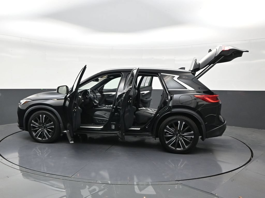 Used 2021 INFINITI QX50 Luxe w/ Appearance Package FWD image 31
