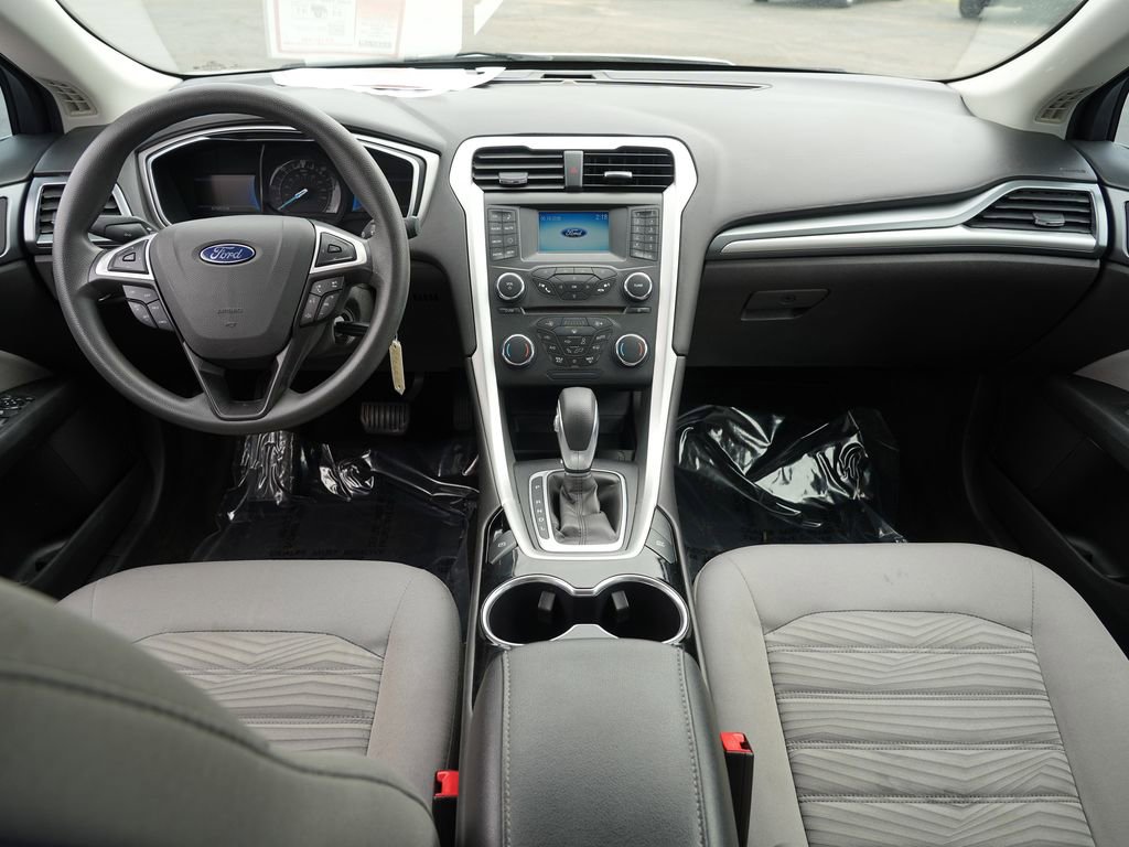 Used 2016 Ford Fusion S FWD image 26
