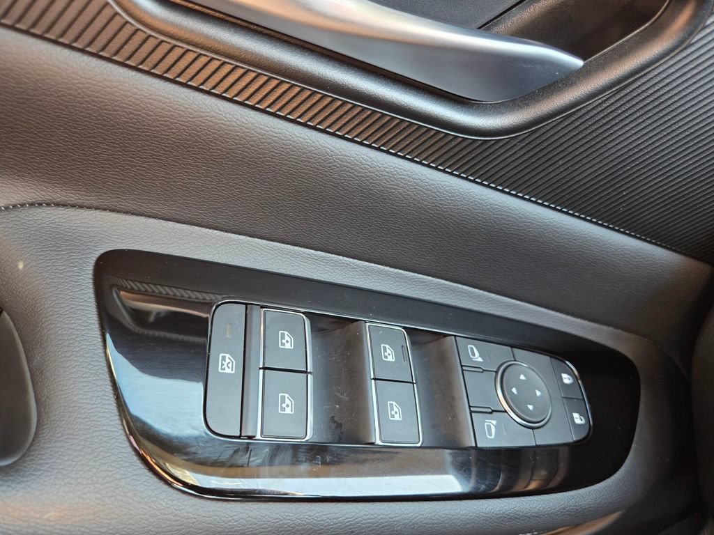 Used 2025 Nissan Murano SV AWD/4WD image 20