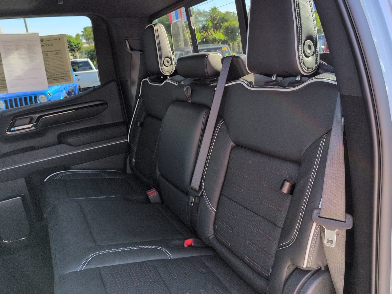 Used 2026 GMC Sierra 1500 AT4X w/ AT4X AEV Edition AWD/4WD image 13