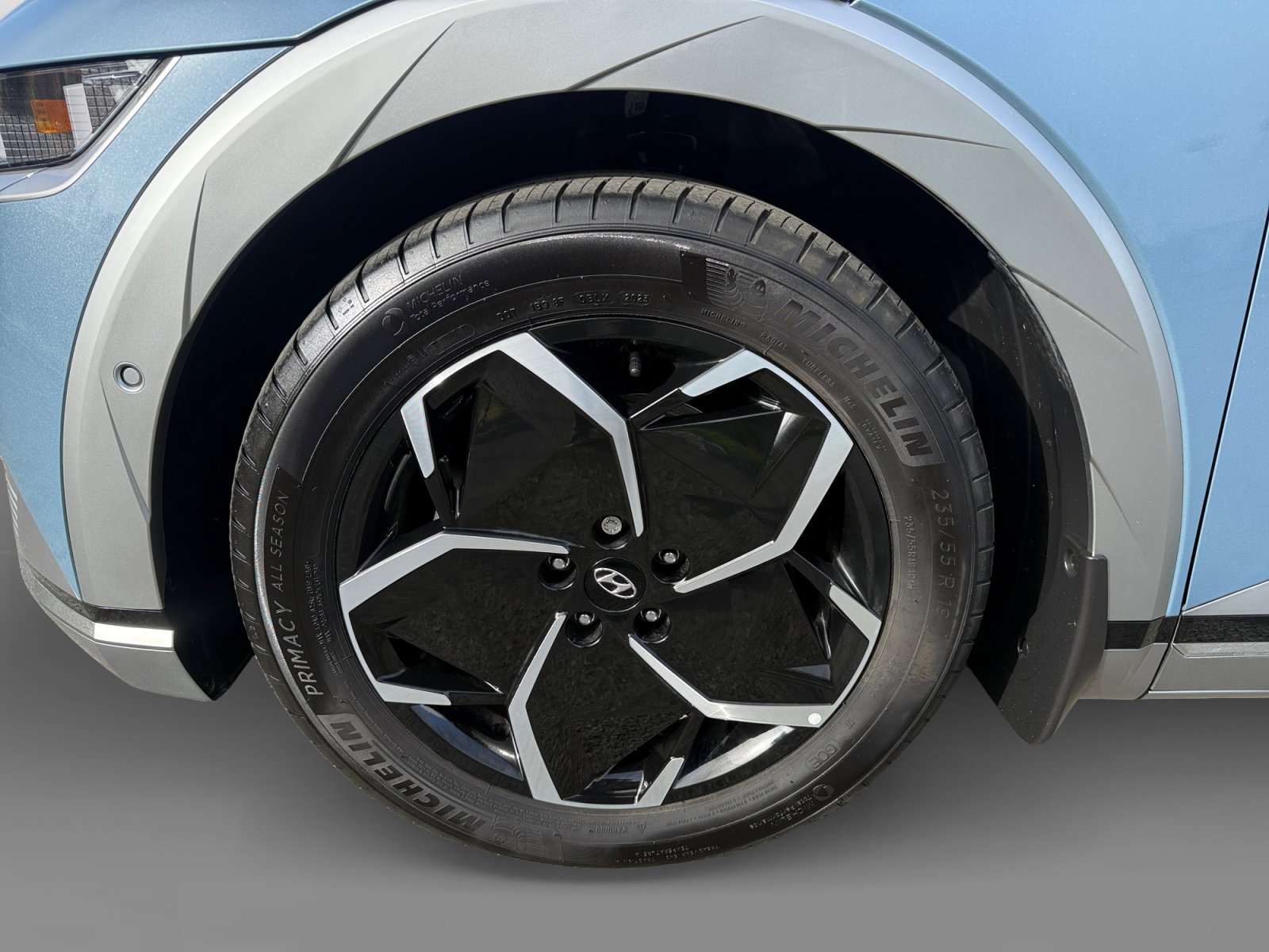 Used 2023 Hyundai Ioniq 5 Limited image 9