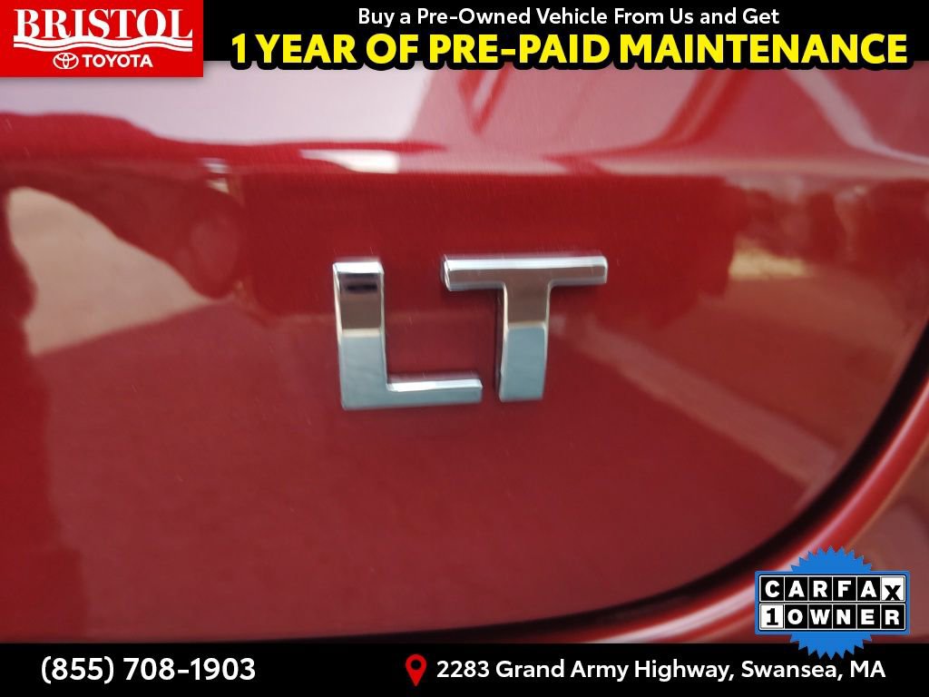 Used 2025 Chevrolet Trax LT w/ LT Convenience Package FWD image 32