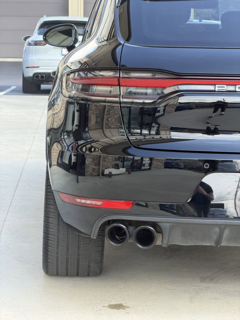 Used 2020 Porsche Macan AWD/4WD image 14
