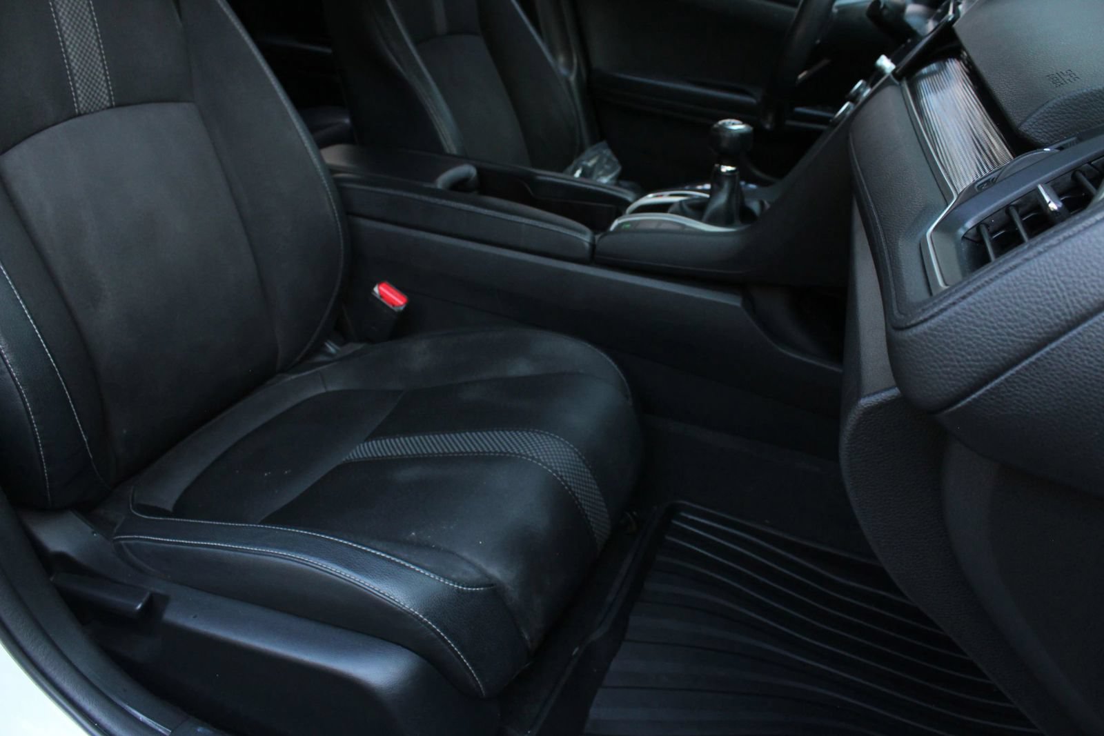 Used 2019 Honda Civic Sport image 26