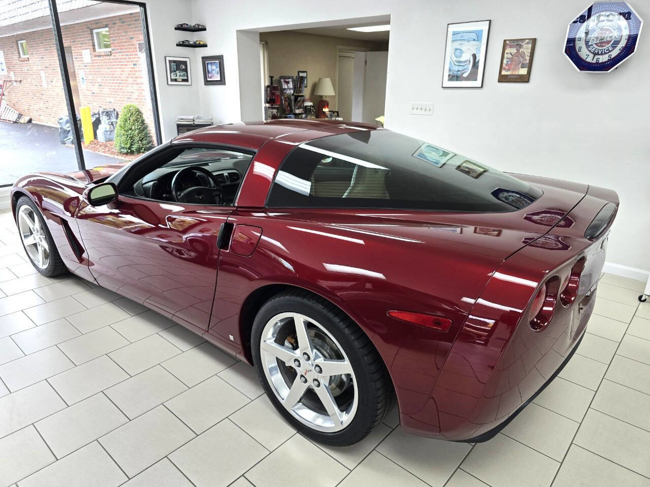 Used 2006 Chevrolet Corvette Coupe w/ Preferred Equipment Group image 4