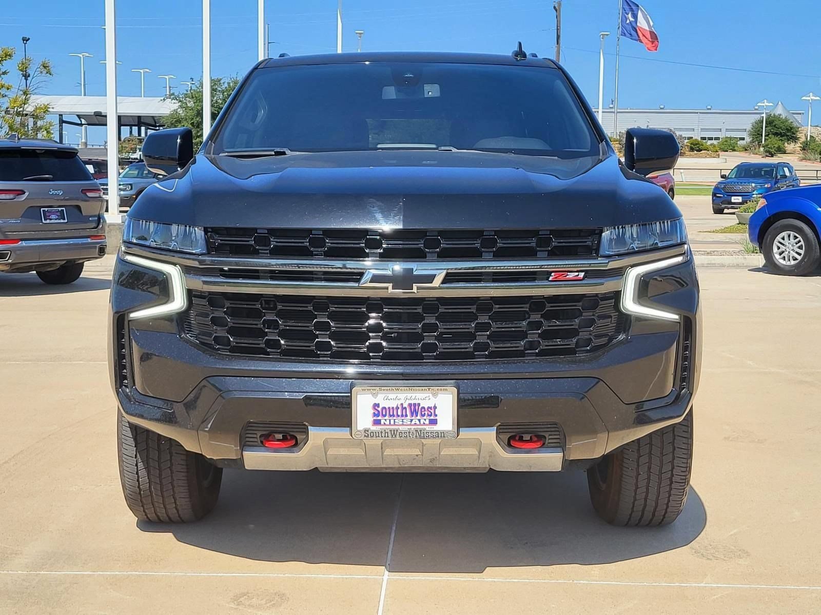 Used 2021 Chevrolet Tahoe Z71 w/ Rear Media and Nav Package AWD/4WD video 3