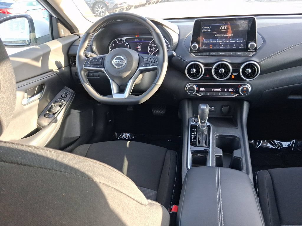 Certified 2021 Nissan Sentra SV FWD image 10