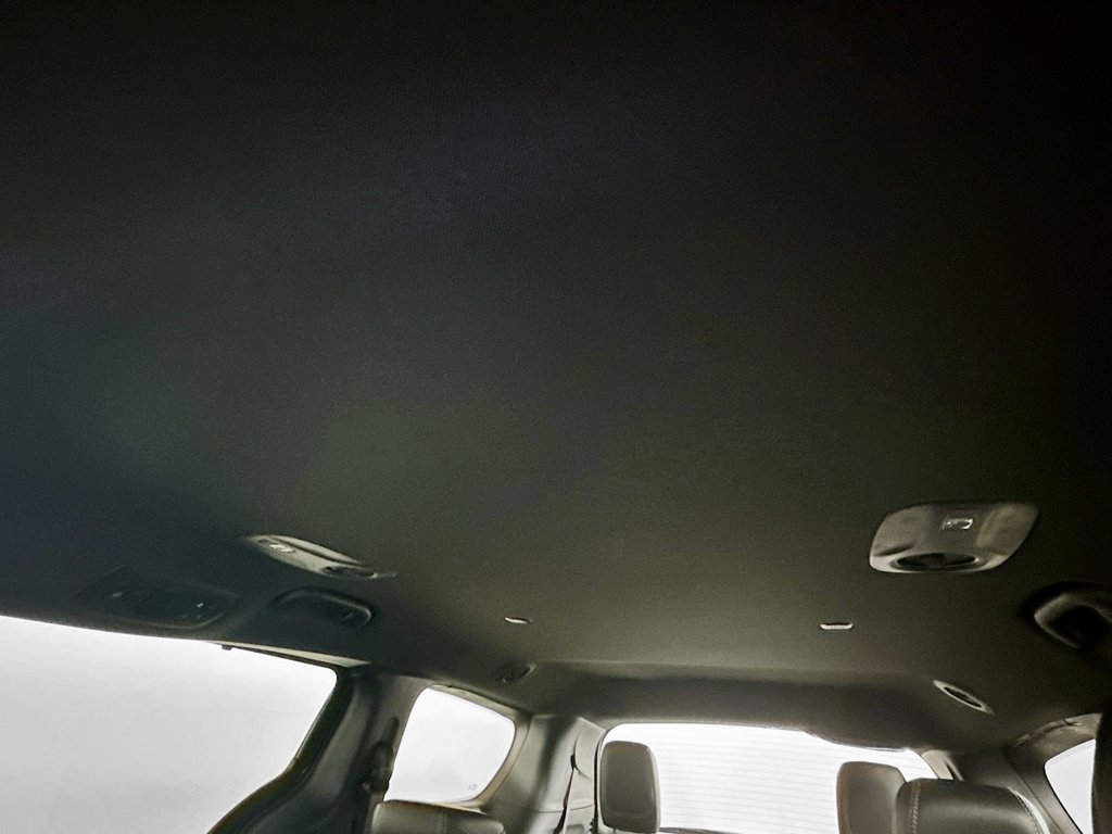 New 2026 Chrysler Voyager LX FWD image 14