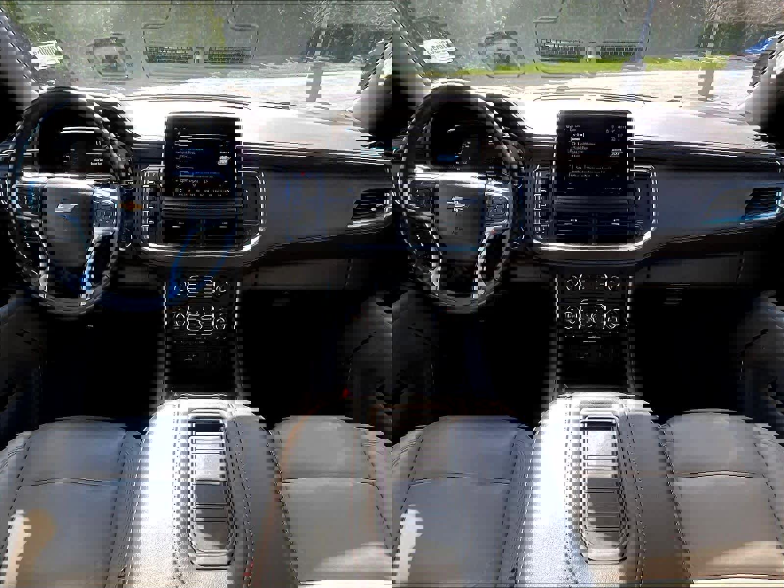 Used 2024 Chevrolet Tahoe LT image 22