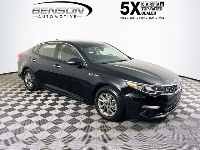 Used 2020 Kia Optima LX image 1