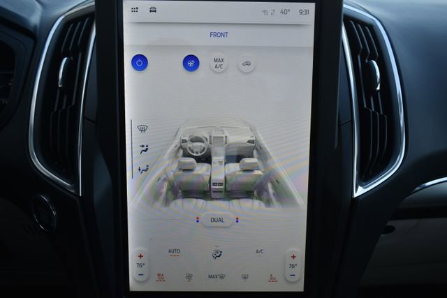 Used 2023 Ford Edge Titanium w/ Class II Trailer Tow Package image 27