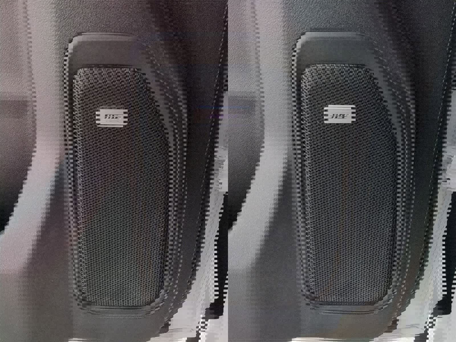 Used 2020 Chevrolet Silverado 1500 LTZ image 32