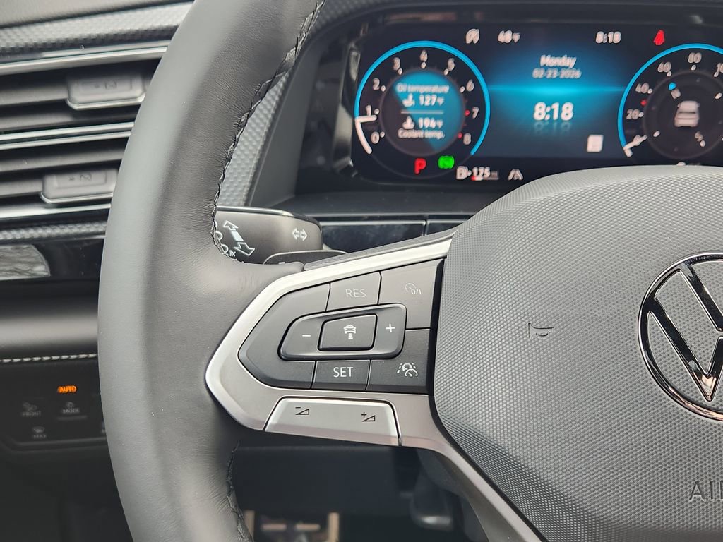 New 2026 Volkswagen Atlas Cross Sport SEL Premium R-Line image 17