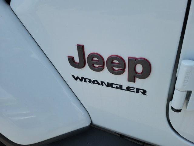 Used 2020 Jeep Wrangler Rubicon w/ Steel Bumper Group AWD/4WD image 11