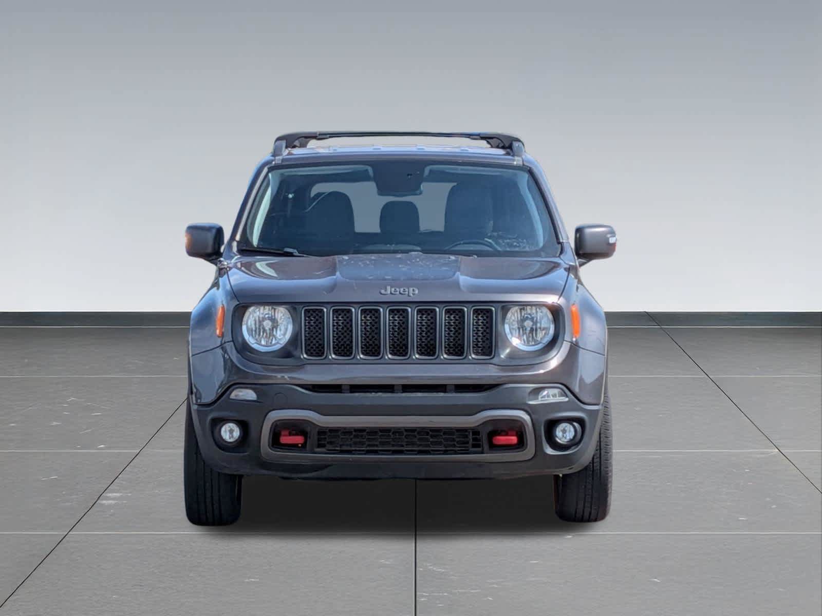 Used 2019 Jeep Renegade Trailhawk AWD/4WD image 8