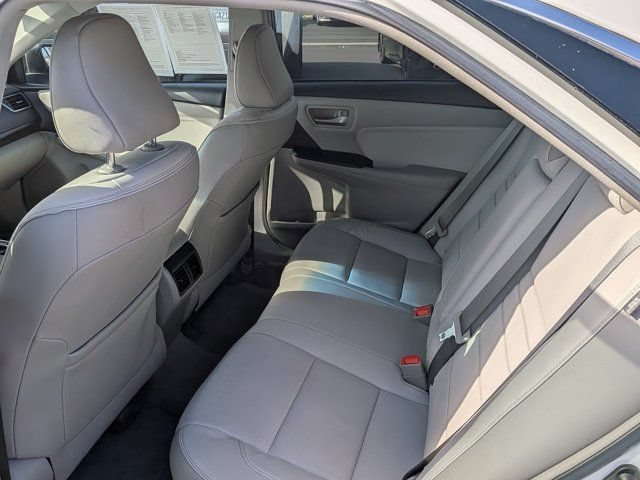 Used 2017 Toyota Camry XLE w/ Convenience Package FWD image 14