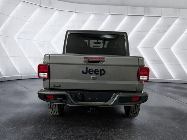 Used 2022 Jeep Gladiator Sport AWD/4WD image 5
