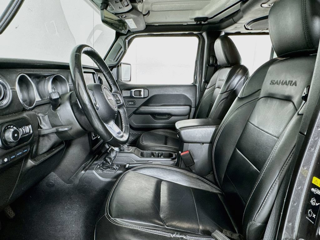 Used 2021 Jeep Wrangler Unlimited Sahara w/ Cold Weather Group AWD/4WD image 10