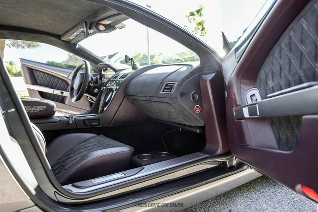 Used 2005 Aston Martin DB9 Coupe RWD image 35