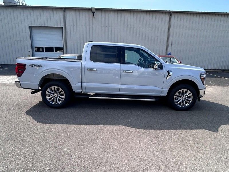 New 2025 Ford F150 Lariat w/ Equipment Group 502A High image 4