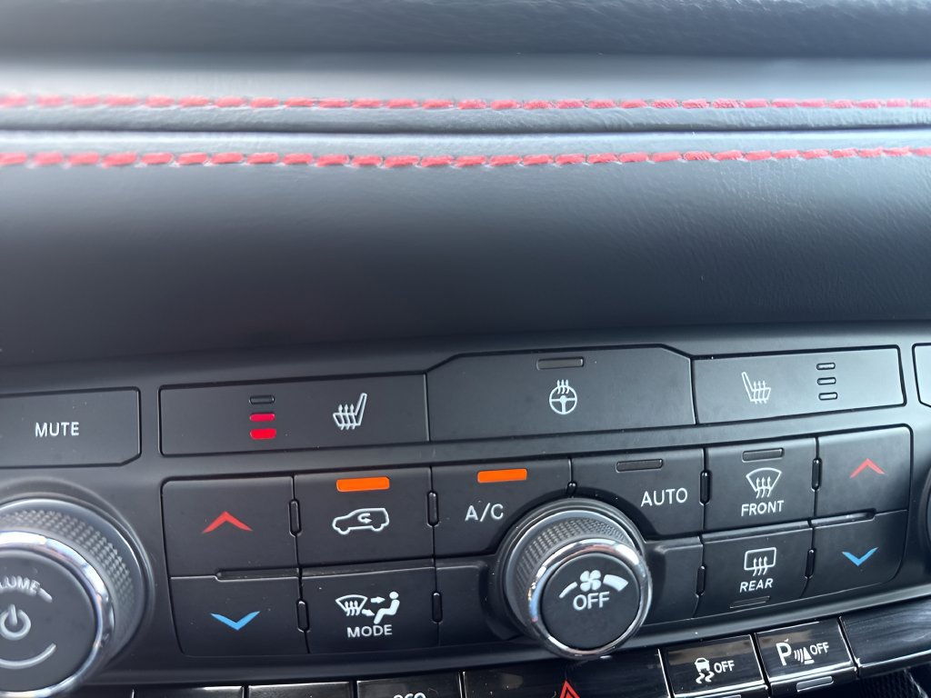Used 2026 Dodge Durango GT RWD image 22