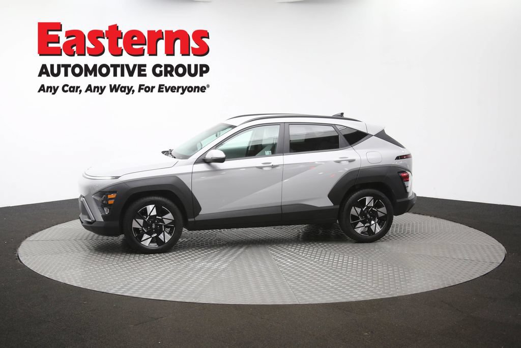 Used 2025 Hyundai Kona SEL FWD image 57